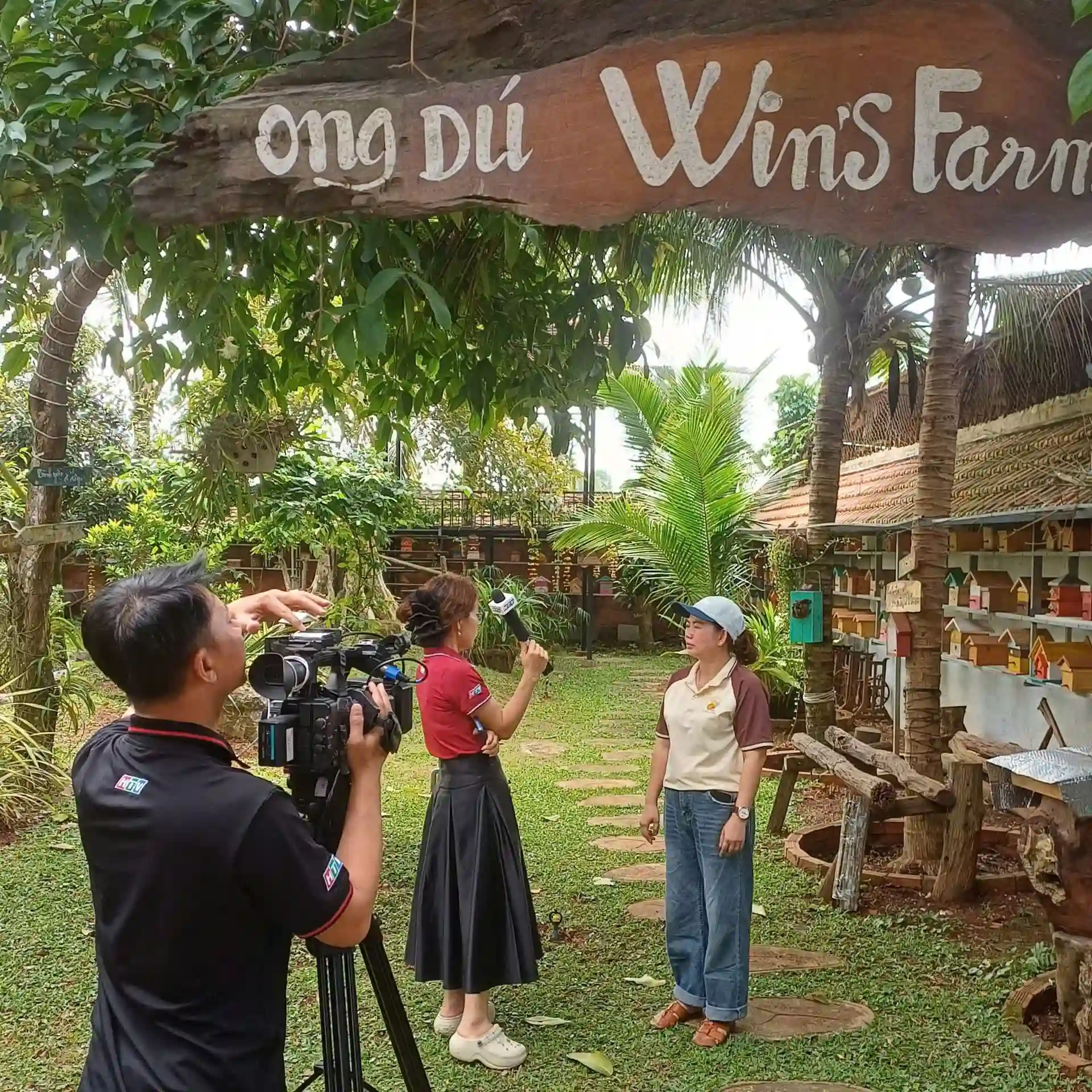 Đồng hành trọn đời